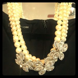 20 inch beautiful statement piece! Ann Taylor